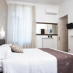 2* Hotel Capri